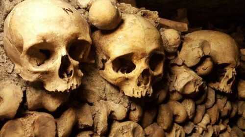 catacombs-of-paris
