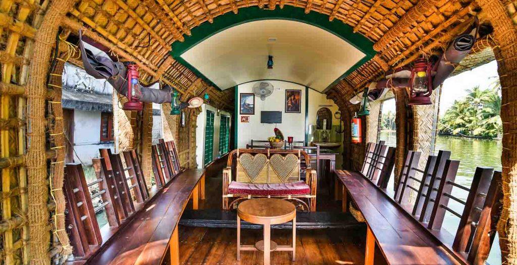 Best Gold Coast Houseboat