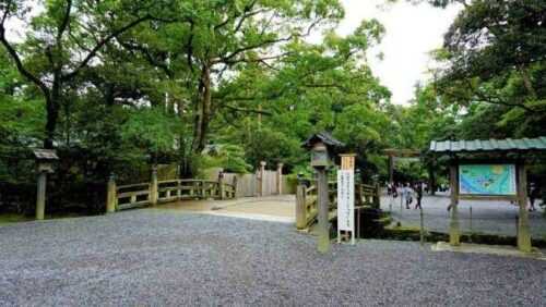 Ise Grand Shrine images