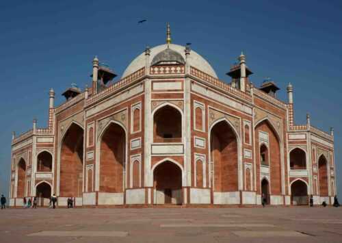 famous monuments in Delhi