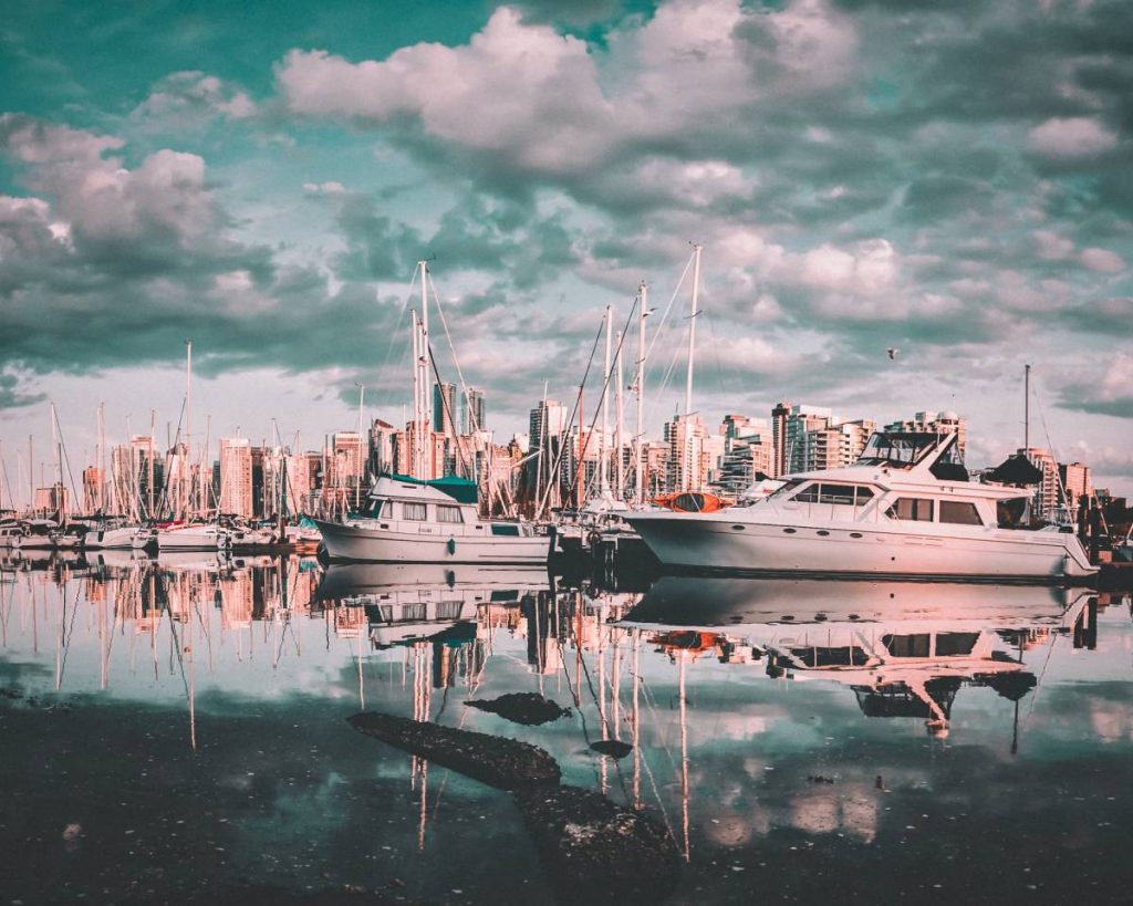 Yacht charter