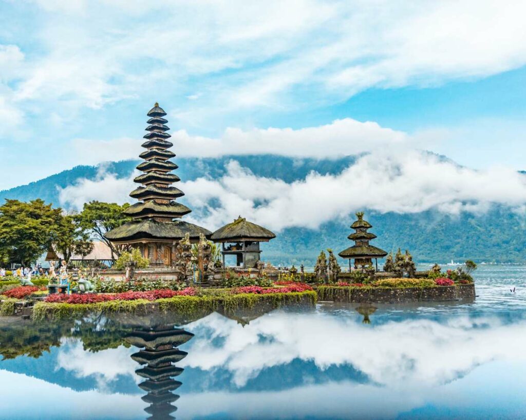 best countries for solo travel