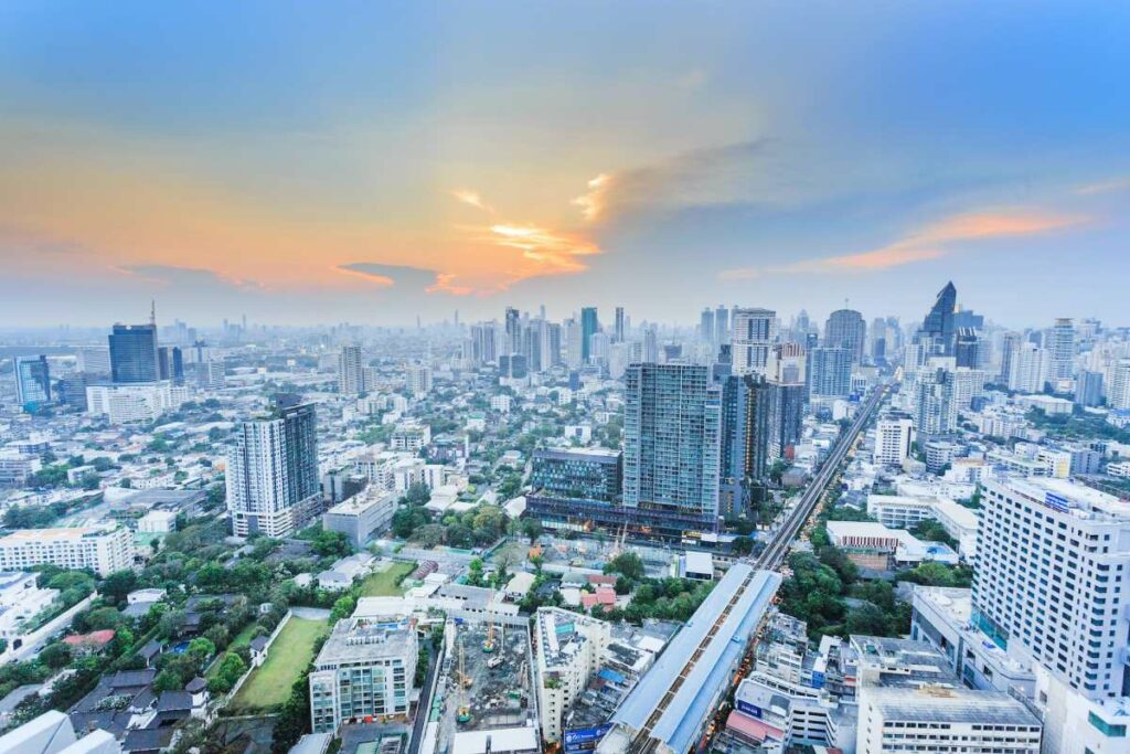 best country for solo trip